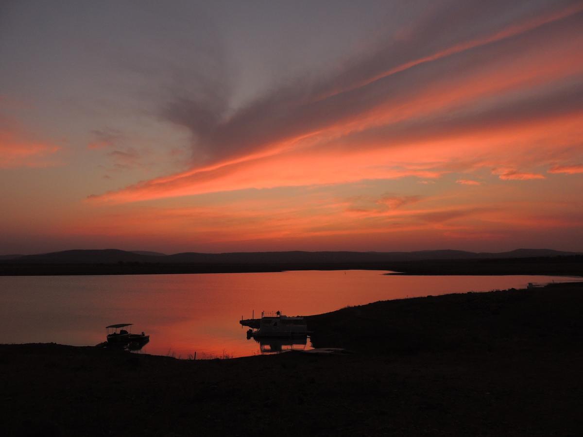 Shayamoya Tiger Fishing And Game Lodge Pongola Buitenkant foto